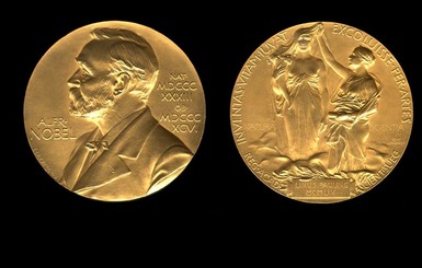 Первая интрига Нобеля: академики не вышли объявлять победителя по физике, и попросили еще время 