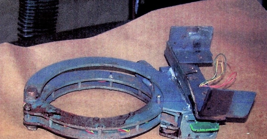 Одесская банда собиралась надевать на бизнесменов взрывающиеся ошейники