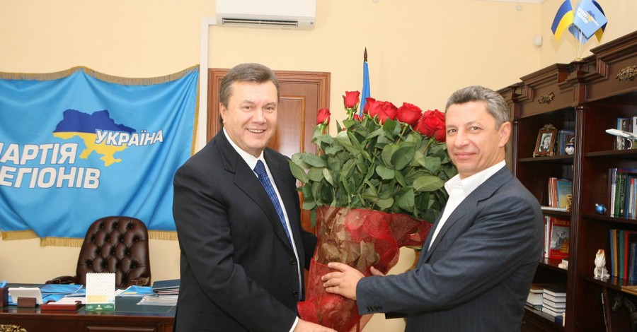 Янукович наградил вице-премьера орденом Ярослава Мудрого 