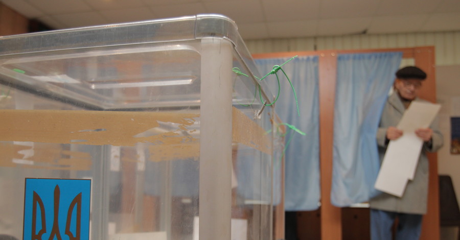 Фавориты  политического ралли-2015 