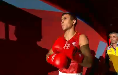 Стала известна сумма гонорара Ломаченко на профи-ринге