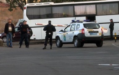 В Одессе эвакуировали пассажиров автовокзала: неизвестная женщина сообщила о заложенной бомбе  