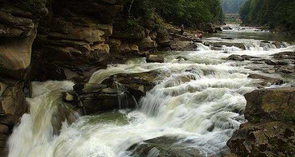 В Карпатах девушка умерла из-за желания сделать красивое фото