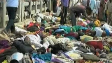 Давка в индийском храме: число жертв превысило 110 человек  