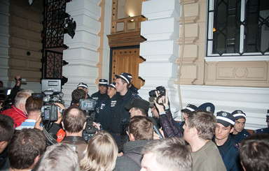 Игорю Маркову стало плохо, милиция не пустила к нему врачей 