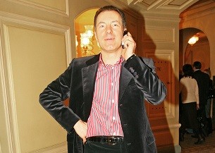 Социалистическая тень на левом фланге 