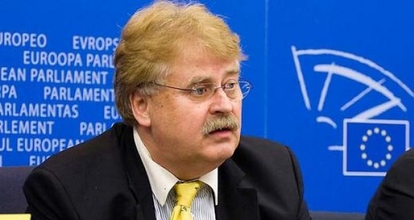 Евродепутат: 