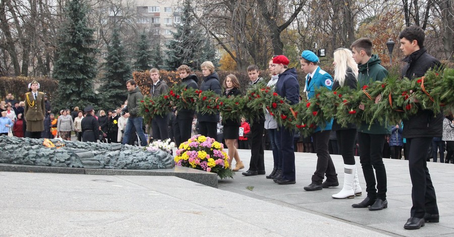 В парке Славы возобновят 