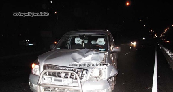 Киевлянин остался без руки, спасая собаку из-под машины