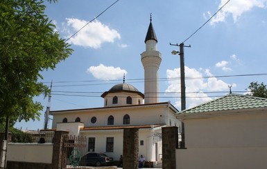Моджахедов для войны в Сирии вербуют в крымских мечетях?