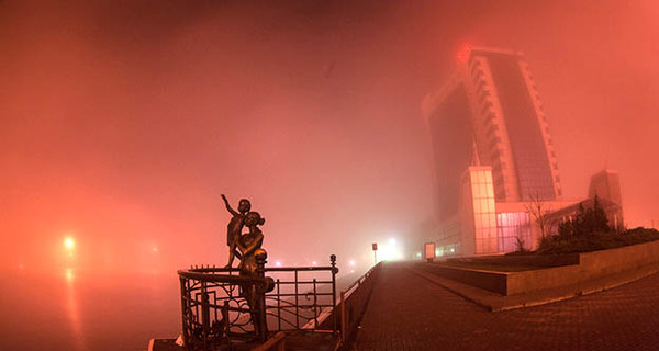 Туман в Одессе спровоцировал смертельные ДТП и отменил авиарейсы