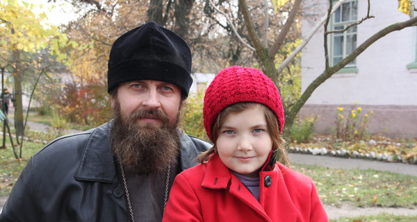 Черниговские милиционеры помогли спасти жизнь 9-летней Саше