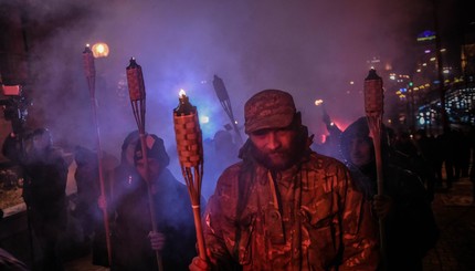 Фоторепортаж: в Киеве прошло факельное шествие 