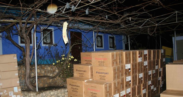 Под Одессой изъяли самую крупную партию контрабандных сигарет за историю Украины