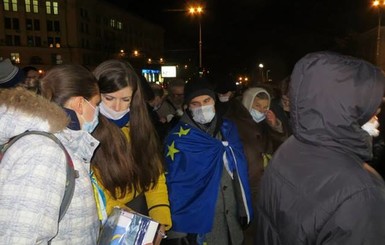 В Харькове митингующие на 