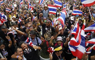 Беспорядки в Таиланде: Министерство туризма - в осаде, но путешественникам обещают свободу 