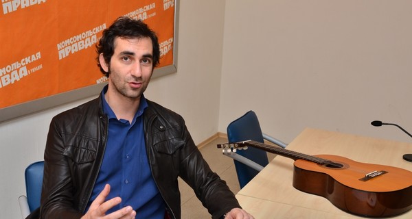 Солист группы 