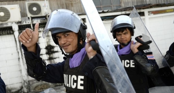 В Таиланде правительство и оппозиция договорились о перемирии