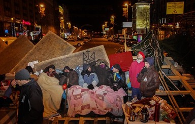 За чей счет гуляют на Майдане 