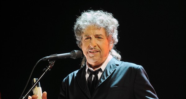 Хорваты подали в суд на Боба Дилана 