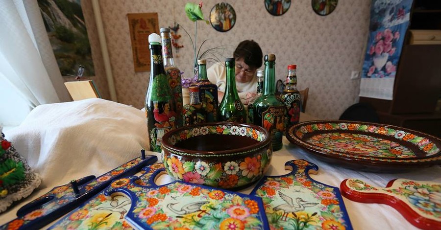 ЮНЕСКО включила петриковскую роспись в список культурного наследия 