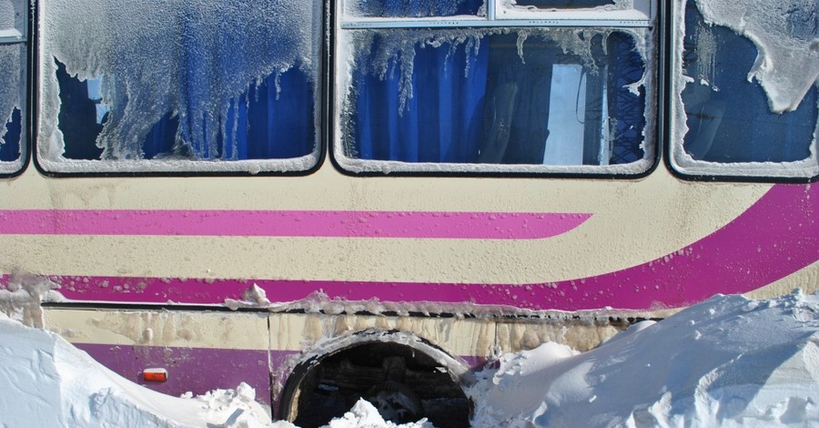 Автобусы на Южнобережье Крыма отменили из-за скользких дорог