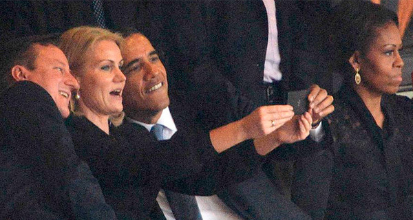 Мишель Обама пресекла веселую фотосессию своего мужа с датской блондинкой