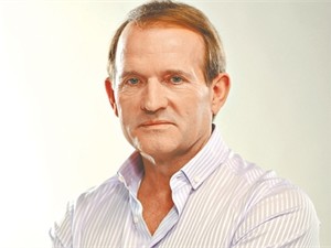 Медведчук: Только снижение налогового гнета выведет зарплаты из 