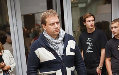 Ведущего Кота избили на автостоянке