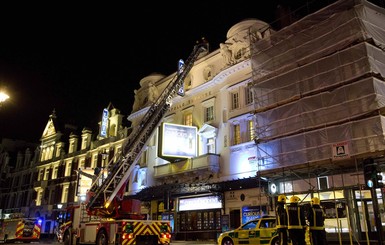 Пострадавшие из-за упавшего потолка в театре Лондона: 