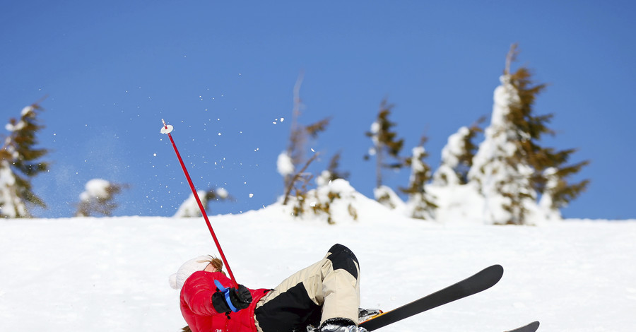 За сутки в горах Украины пострадали трое туристов