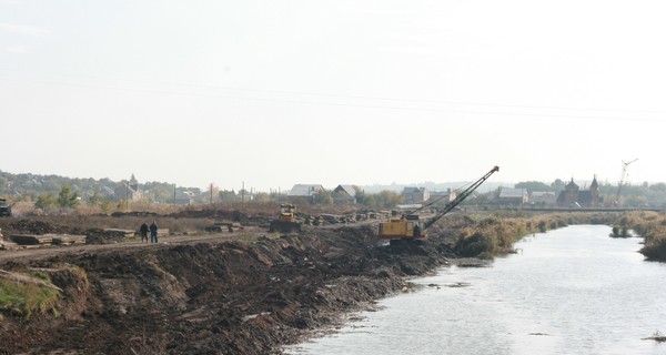 Житель Артемовска спас ученика, провалившегося под лед