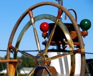 Российские пограничники обстреляли украинский катер с рыбаками