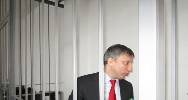 Андрею Слюсарчуку продлили срок содержания под стражей до 11 марта