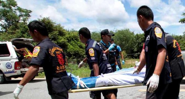 В Таиланде автобус рухнул в пропасть, погибли 29 человек 