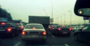 Киев стал в пробках