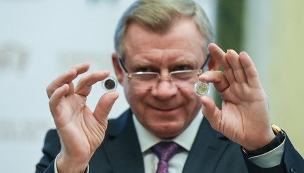 Новые монеты: на гривне - Владимир, а на червонце - Мазепа