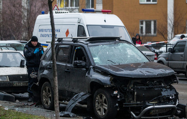 В Киеве барышне на Рождество взорвали джип