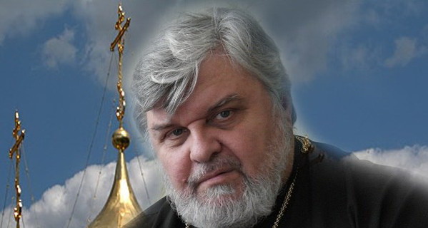 Священник из Днепродзержинска сочинил новый гимн Украины