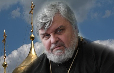 Священник из Днепродзержинска сочинил новый гимн Украины