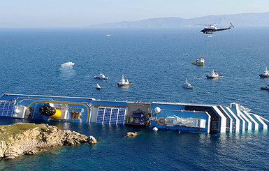 Годовщина крушения Costa Concordia: лайнер может быть утилизирован в Турции