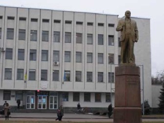 В Борисполе на памятник Ленину поставят сигнализацию