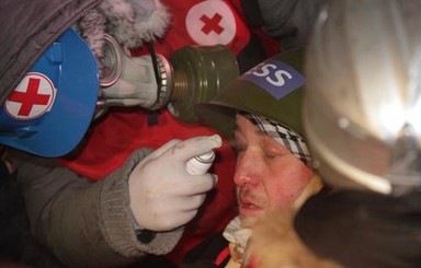 Четыре человека стали калеками после ночных стычек в Киеве