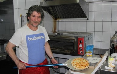Итальянский повар заскучал в Европе и перебрался жить в Горловку 