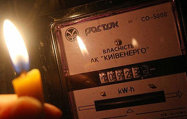 В Украине более 380 населенных пунктов остались без электроэнергии