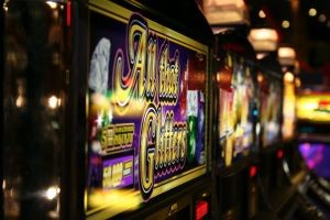 В  Лас-Вегасе казино начинают принимать к оплате биткоины