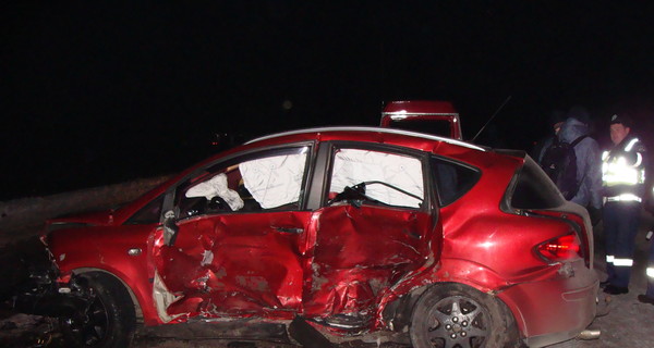 На Львовщине в аварии столкнулись сразу пять автомобилей