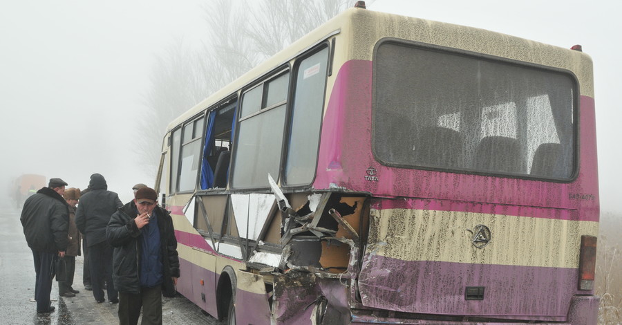 Самые опасные дороги региона: между Луганском и Донецком