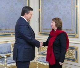 Встреча Януковича и Кэтрин Эштон завершилась
