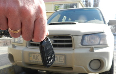 Новинки от крымских угонщиков: мошенники перехватывают звук сигнализации